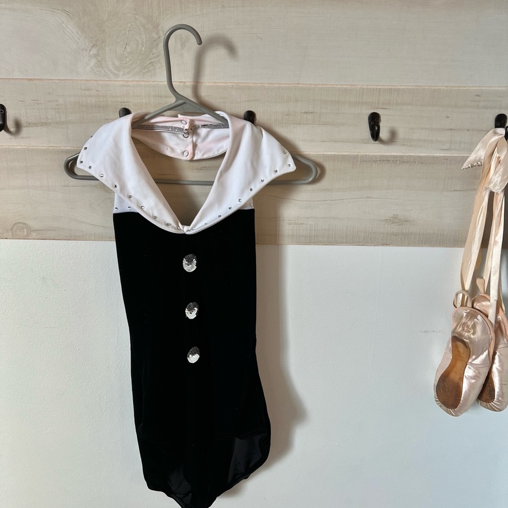 Weissman Dance costume leotard, jazz tap recital, velvet, size M adult